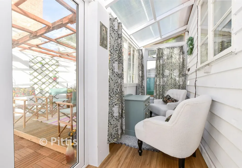 Conservatory - School Green Road, Freshwater, Isle of Wight - Wards of Kent