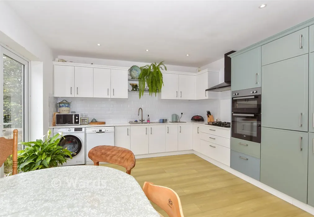 Kitchen/Diner - St. Philip's Avenue, Maidstone, Kent - Wards of Kent