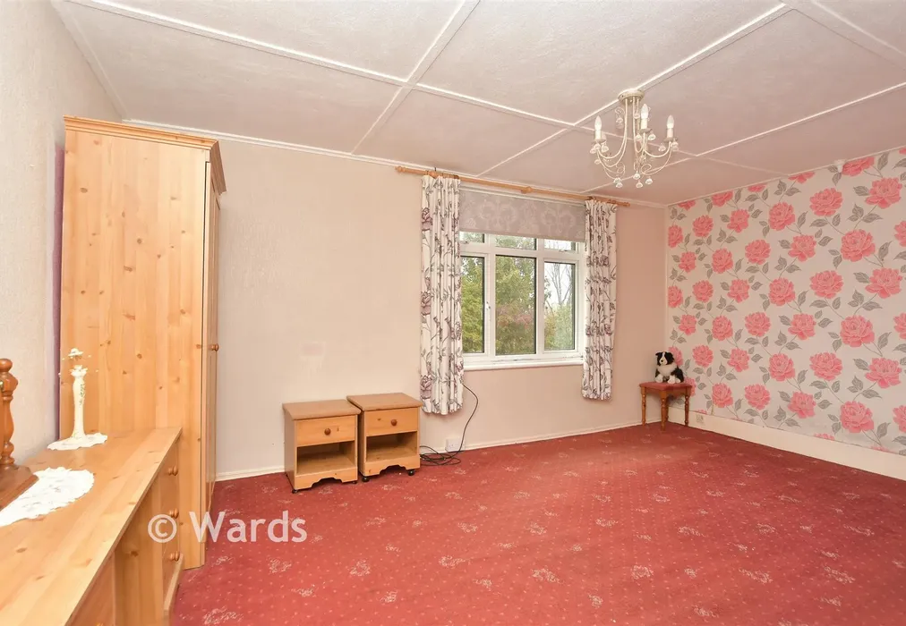 Bedroom 1 - Wises Lane, Sittingbourne, Kent - Wards of Kent