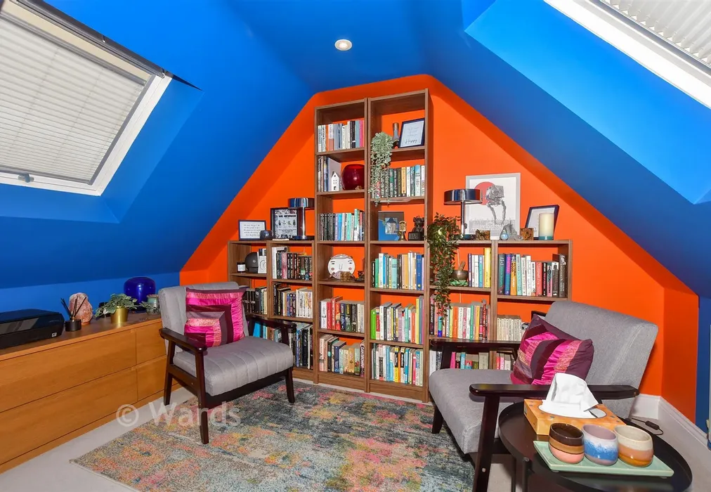 Bedroom 3 - Laxton Walk, Kings Hill, West Malling, Kent - Wards of Kent