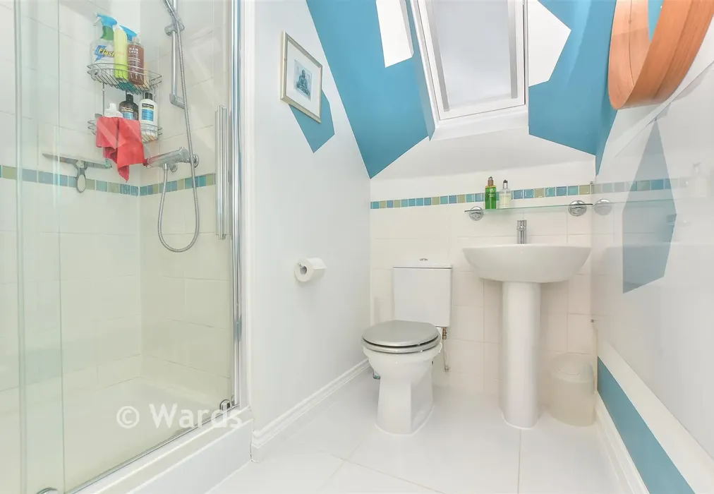 En-Suite Shower Room - Laxton Walk, Kings Hill, West Malling, Kent - Wards of Kent