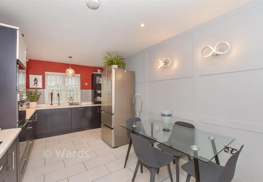 Kitchen/Diner - Laxton Walk, Kings Hill, West Malling, Kent - Wards of Kent