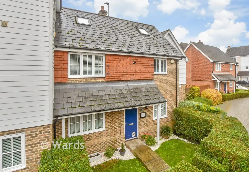 External (Web) - Laxton Walk, Kings Hill, West Malling, Kent - Wards of Kent