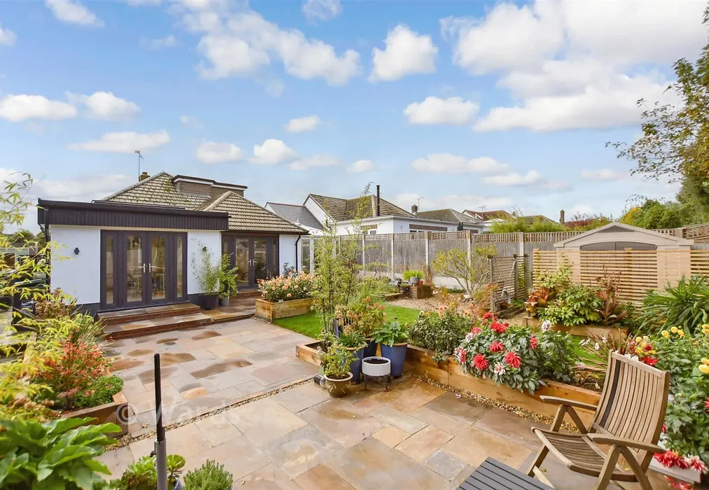 Rear Garden - Cornwallis Gardens, Broadstairs, Kent - Wards of Kent