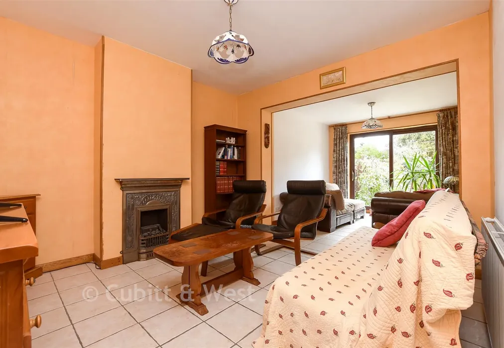 Sitting Area - Westlands Way, Oxted, Surrey - Wards of Kent