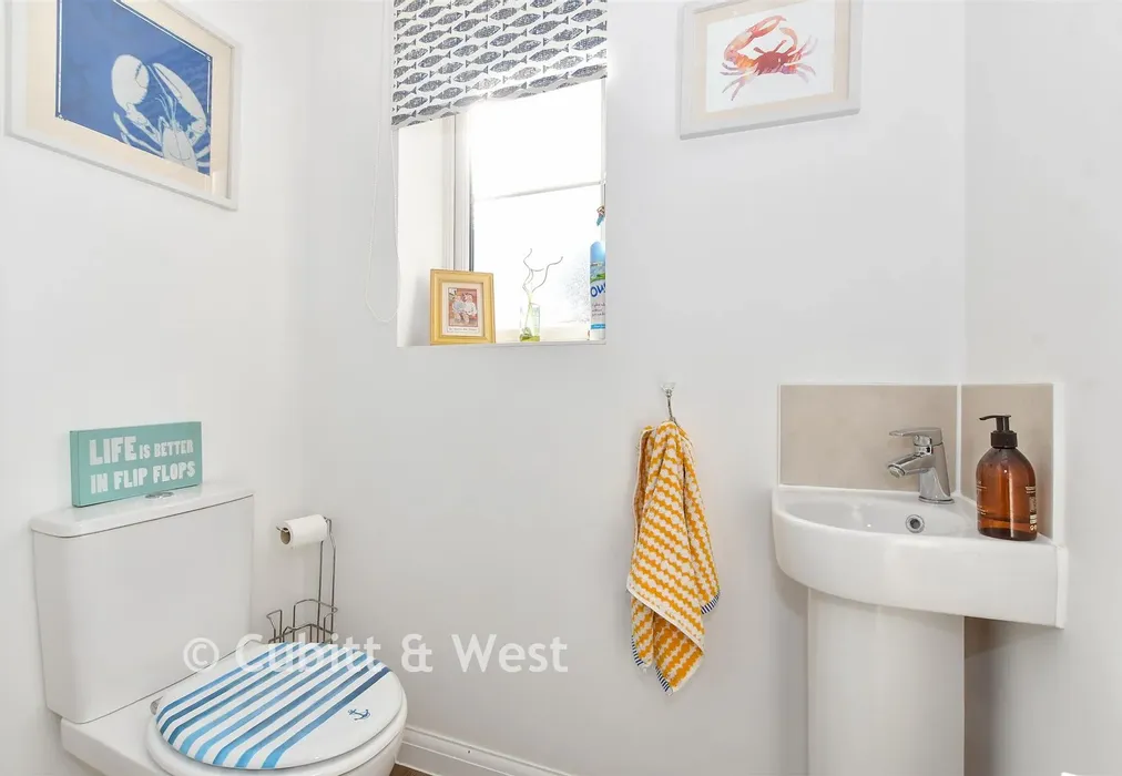 Internal Lifestyle Photograph - Orbit Gardens, Selsey, West Sussex - Wards of Kent