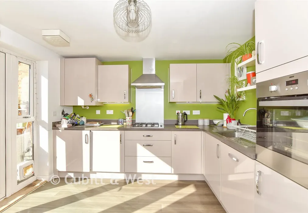Kitchen - Orbit Gardens, Selsey, West Sussex - Wards of Kent