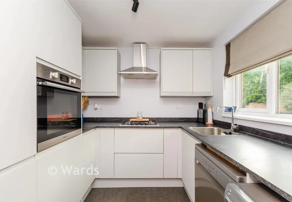 Kitchen - Valley Rise, Walderslade Woods, Chatham, Kent - Wards of Kent
