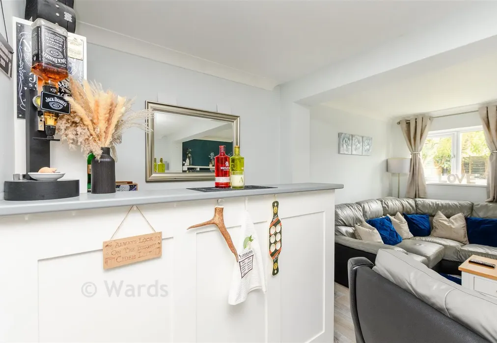 Internal Feature - Valley Rise, Walderslade Woods, Chatham, Kent - Wards of Kent