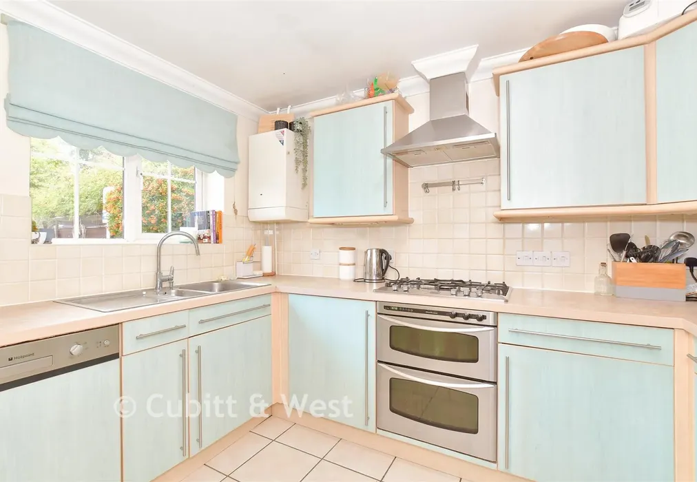 Kitchen - Crosshaven, Littlehampton, West Sussex - Wards of Kent
