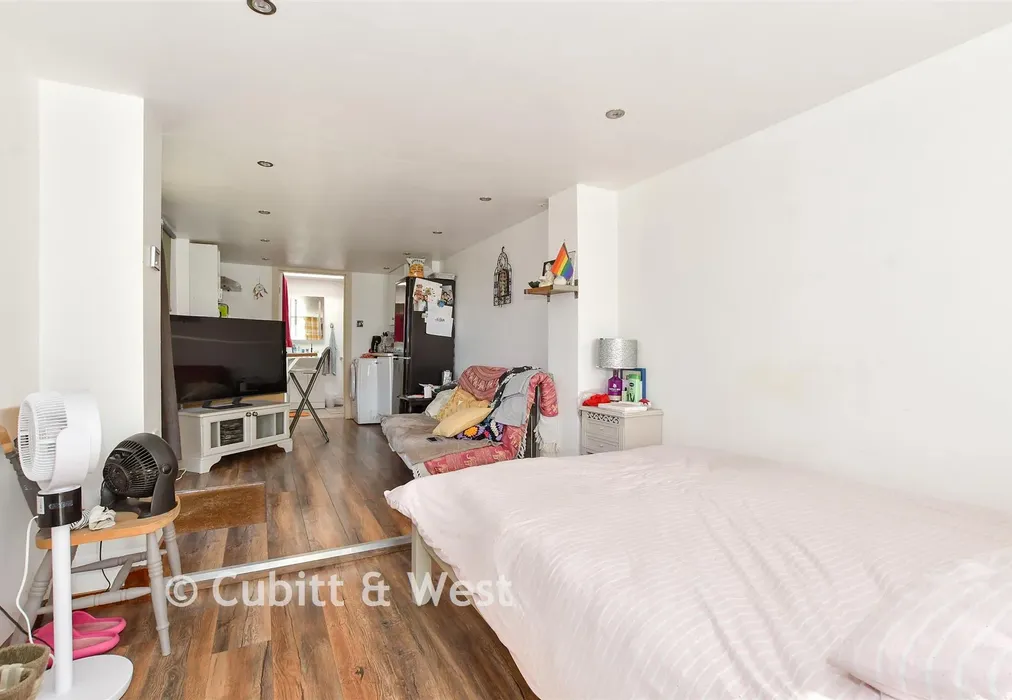 Annex Lounge/Kitchen - Briarcroft Road, Woodingdean, Brighton, East Sussex - Wards of Kent