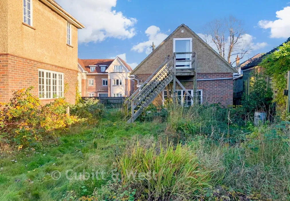 Rear Access - Ladbroke Road, Redhill, Surrey - Wards of Kent
