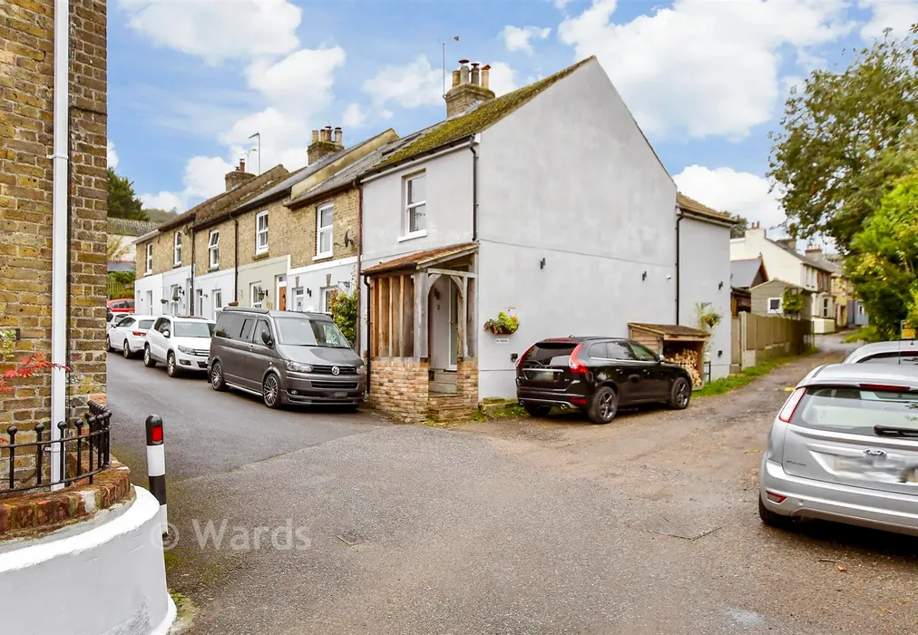 Street View - Church Hill, Temple Ewell, Dover, Kent - Wards of Kent
