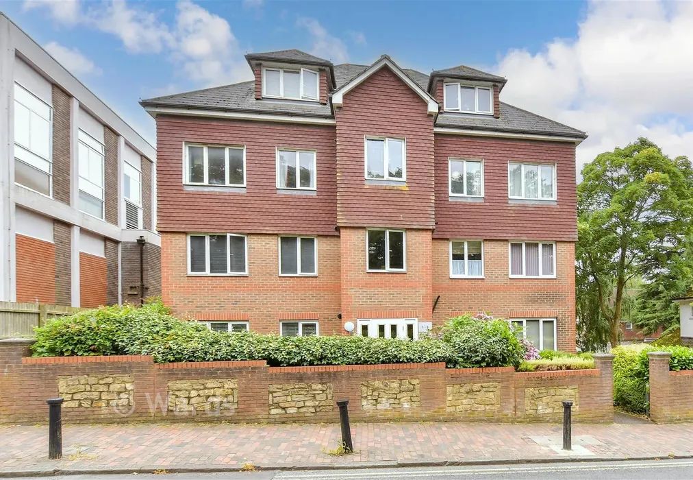 Front Elevation (Web) - Culverden Park, Tunbridge Wells, Kent - Wards of Kent