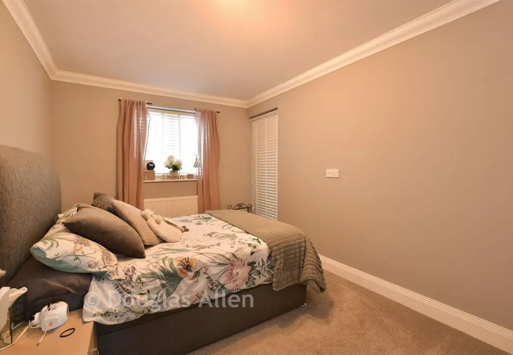 Bedroom 1 - Lower Southend Road, Wickford, Essex - Wards of Kent