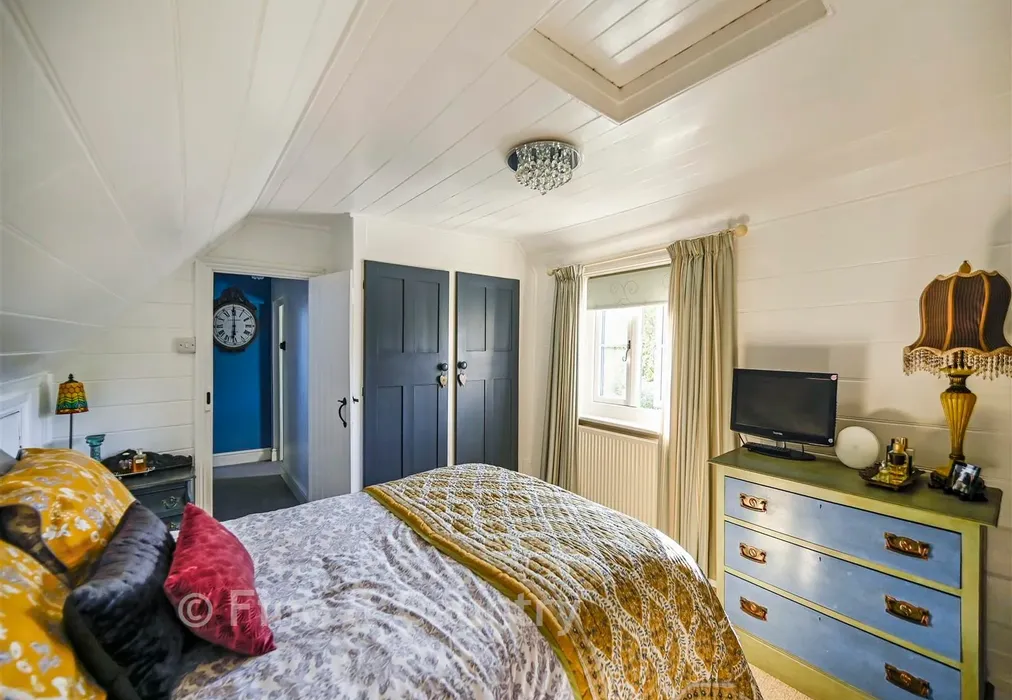 Bedroom 2 - Liverpool Road, Walmer, Deal, Kent - Wards of Kent