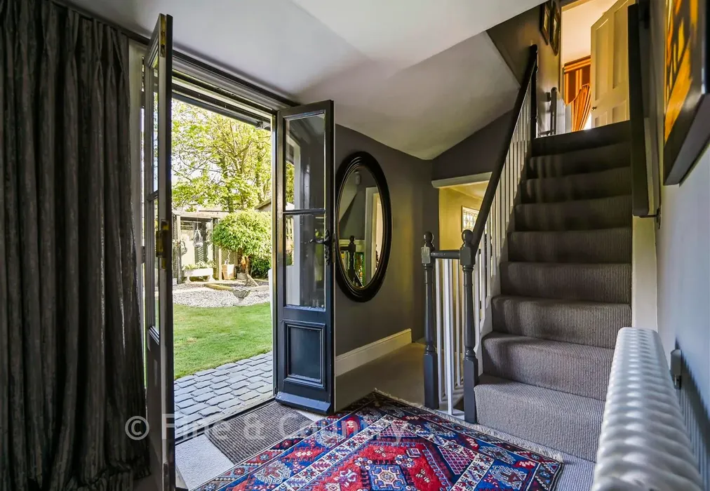 Internal Lifestyle - Liverpool Road, Walmer, Deal, Kent - Wards of Kent