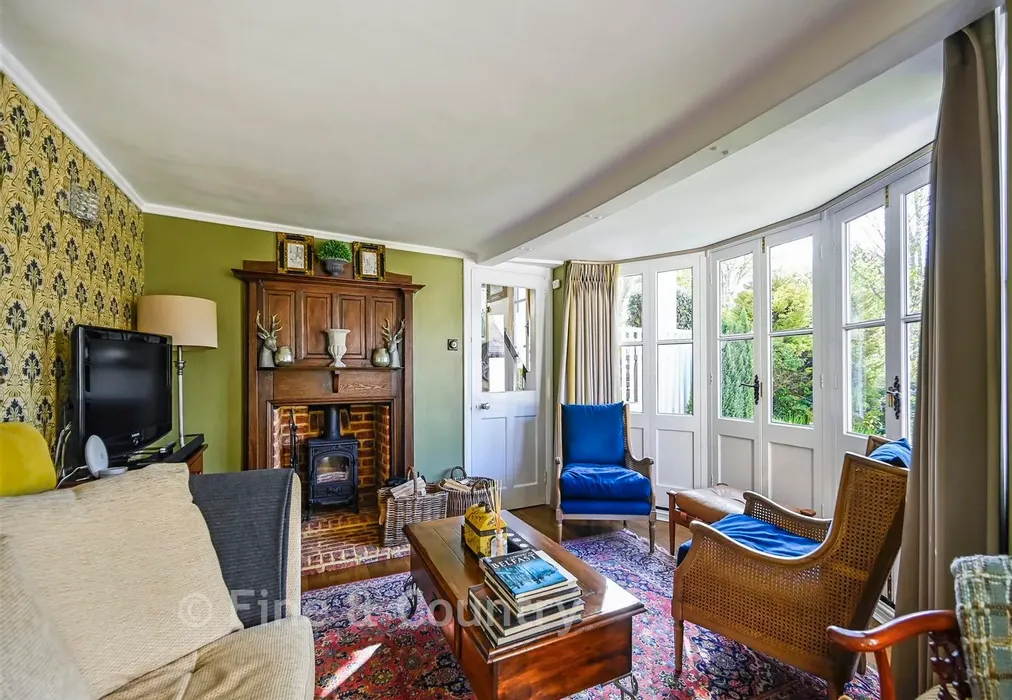 Sitting Room - Liverpool Road, Walmer, Deal, Kent - Wards of Kent