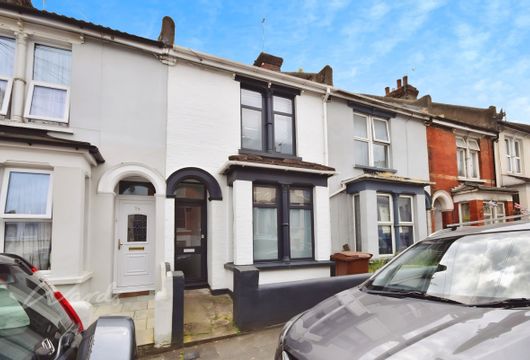 Castle Avenue Rochester ME1 - Wards of Kent