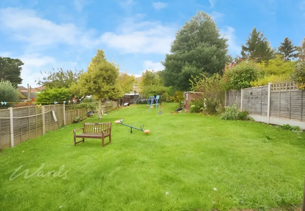 elaine garden - Elaine Avenue Rochester ME2 - Wards of Kent
