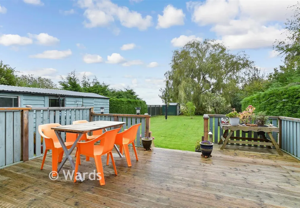 Rear Garden - Bonnington Road, Bilsington, Ashford, Kent - Wards of Kent