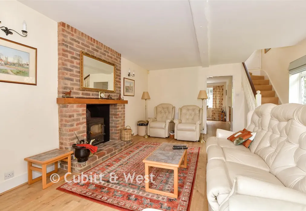 Lounge - Holtye Road, East Grinstead, West Sussex - Wards of Kent