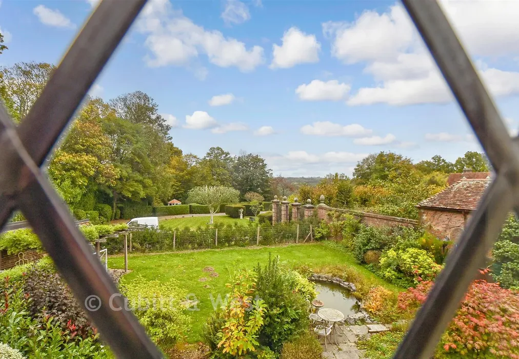 Views To Side - Holtye Road, East Grinstead, West Sussex - Wards of Kent