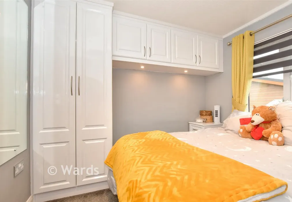 Bedroom 2 - Wateringbury Road, East Malling, Kent - Wards of Kent
