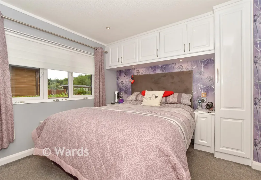 Bedroom 1 - Wateringbury Road, East Malling, Kent - Wards of Kent
