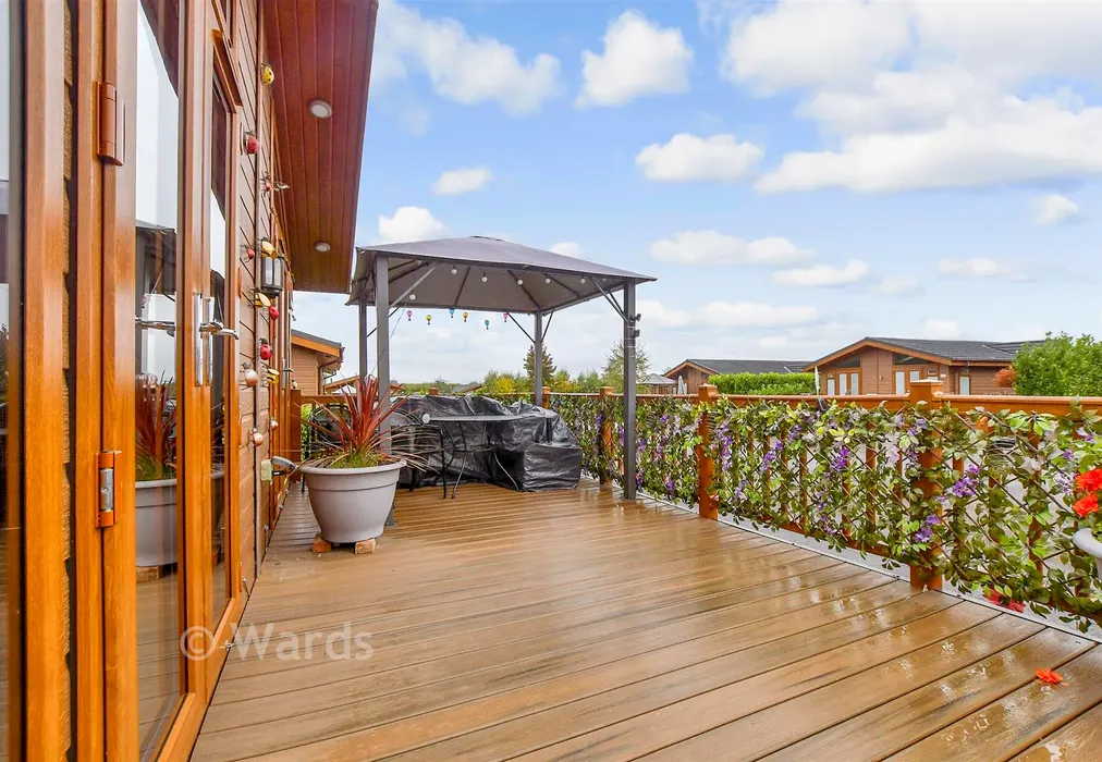 Front Decking Area - Wateringbury Road, East Malling, Kent - Wards of Kent