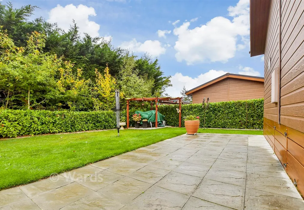 Rear Garden - Wateringbury Road, East Malling, Kent - Wards of Kent