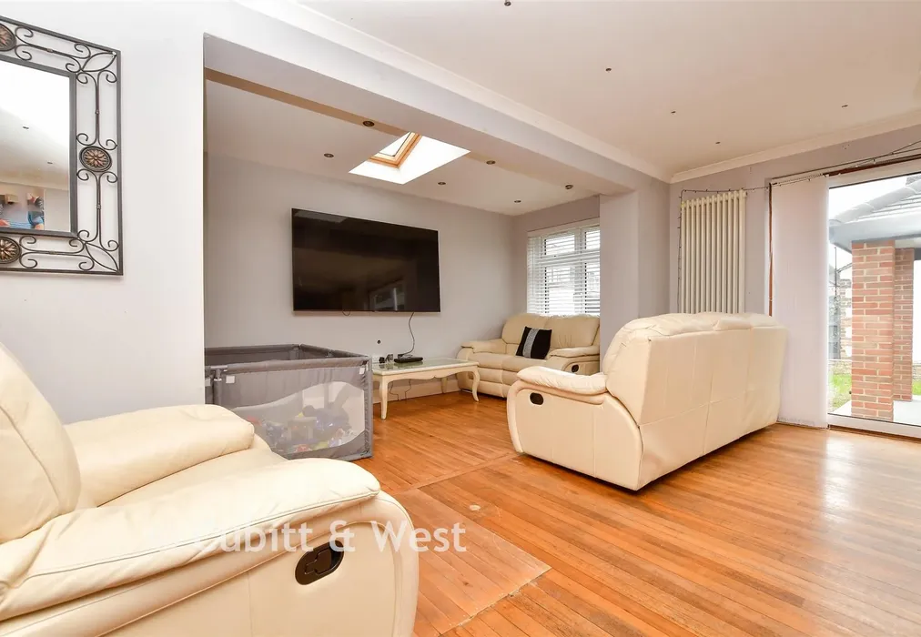 Lounge/Diner - Wickham Road, Shirley, Croydon, Surrey - Wards of Kent