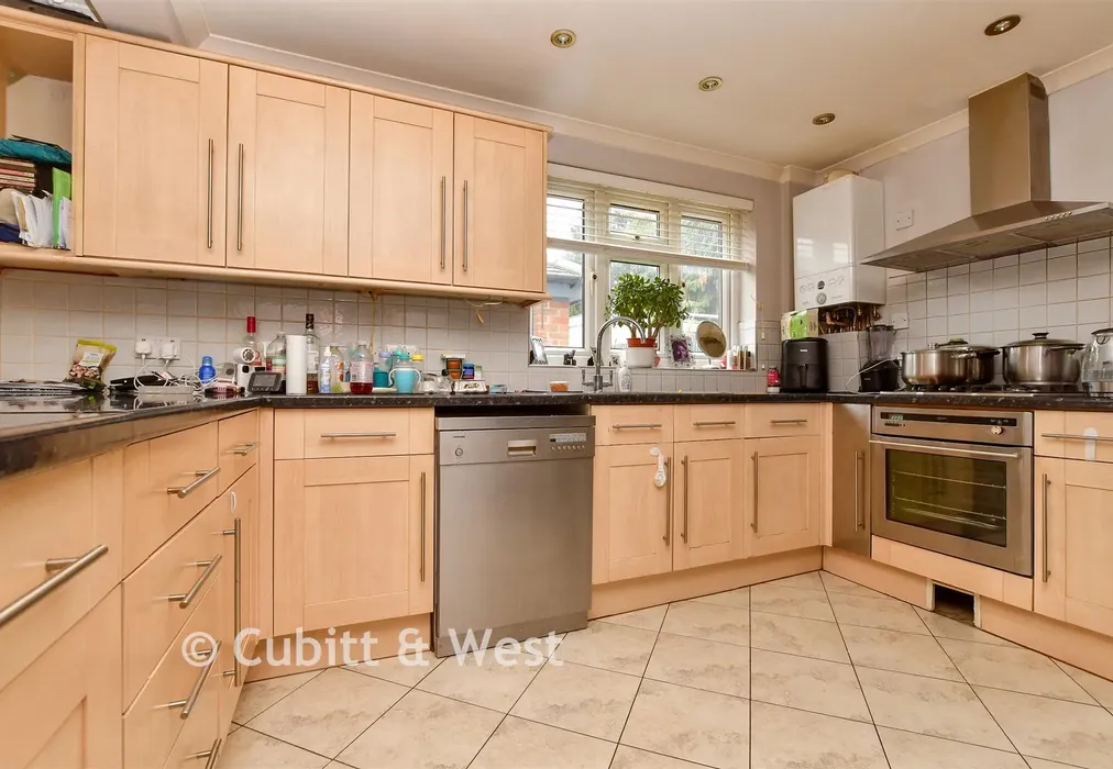 Kitchen - Wickham Road, Shirley, Croydon, Surrey - Wards of Kent