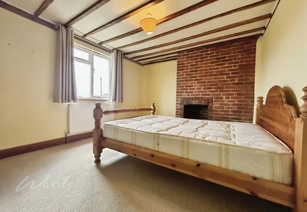 bed 1 - Pashley Road Ticehurst TN5 - Wards of Kent