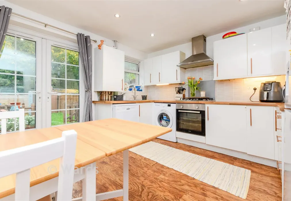 Kitchen/Diner - Highview, Vigo, Gravesend, Kent - Wards of Kent