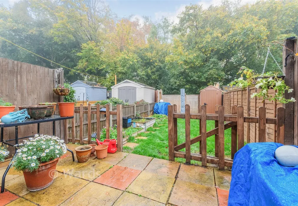Rear Garden - Highview, Vigo, Gravesend, Kent - Wards of Kent