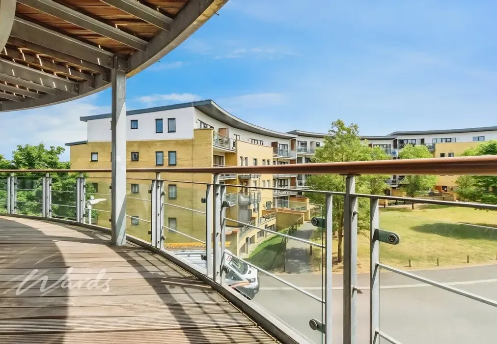 Balcony - Waterstone Way Greenhithe DA9 - Wards of Kent