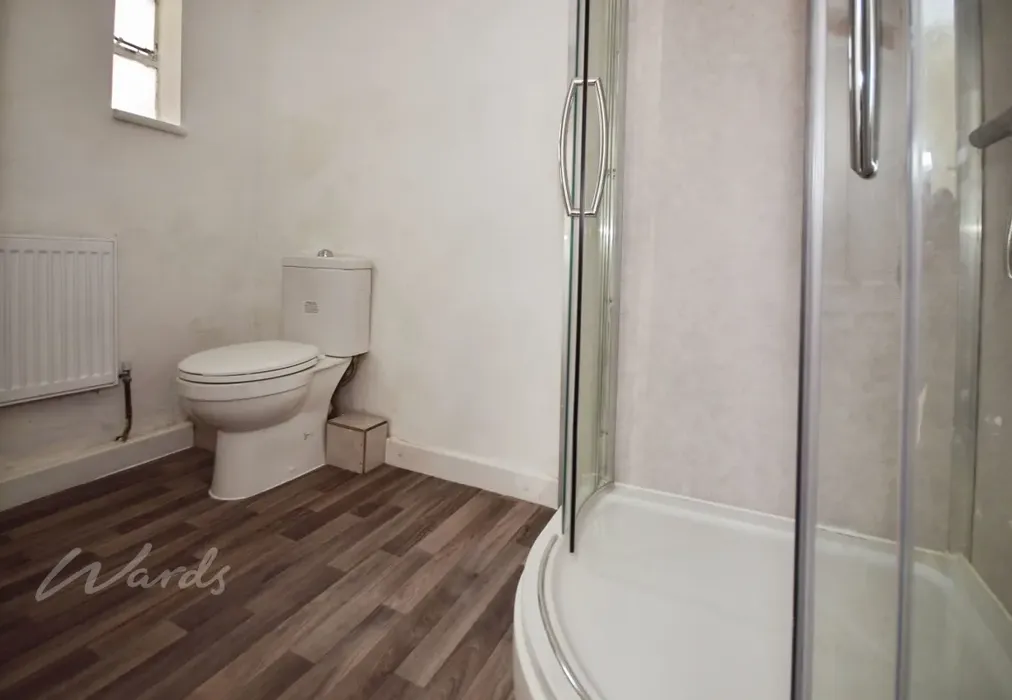 charter shower room - Charter Street Gillingham ME7 - Wards of Kent