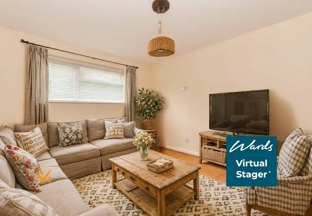 Lounge/ Kitchen (Farmhouse style) - College Avenue, Tonbridge, Kent - Wards of Kent