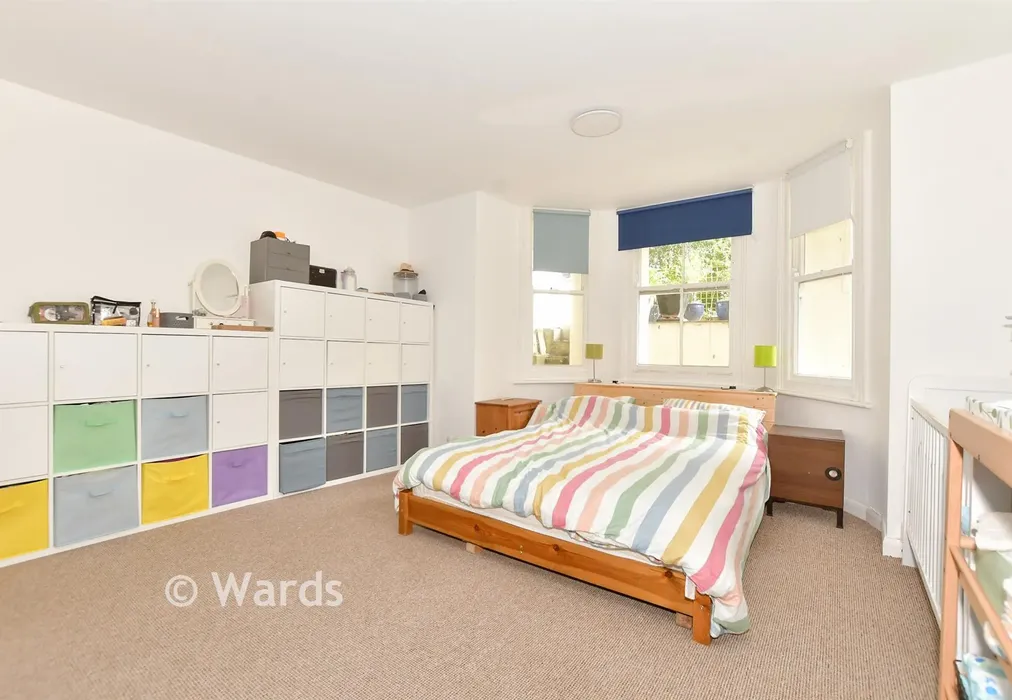 Bedroom 1 - Augusta Gardens, Folkestone, Kent - Wards of Kent
