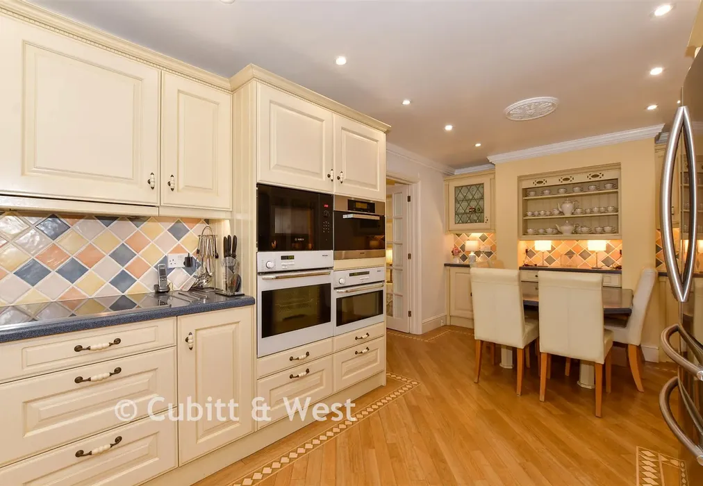 Kitchen/Breakfast Room - Nuthurst Street, Nuthurst, Horsham, West Sussex - Wards of Kent