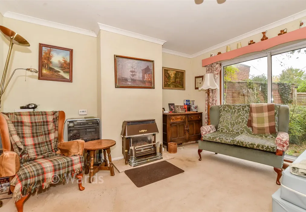 Dining Room - Brook Street, Tonbridge, Kent - Wards of Kent