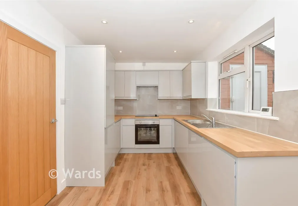 Kitchen/Diner - West Park Road, Maidstone, Kent - Wards of Kent