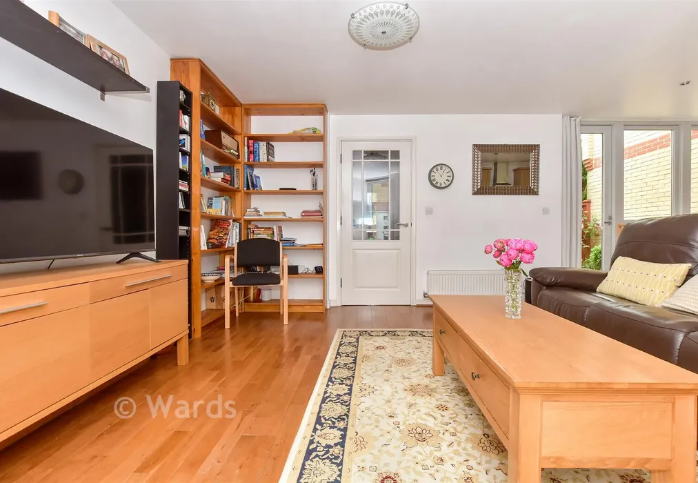 Lounge - Priory Courtyard, Ramsgate, Kent - Wards of Kent