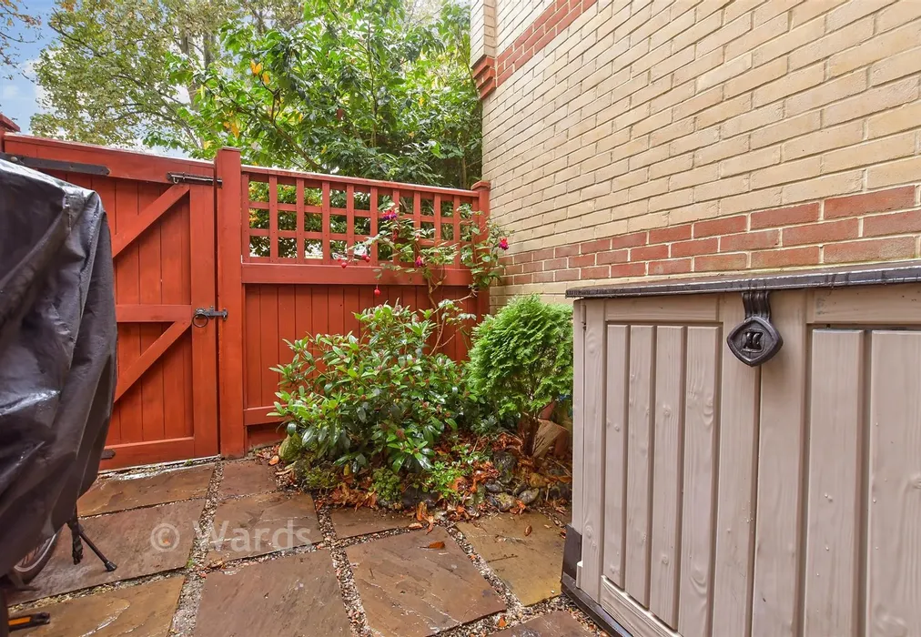 Side Garden - Priory Courtyard, Ramsgate, Kent - Wards of Kent