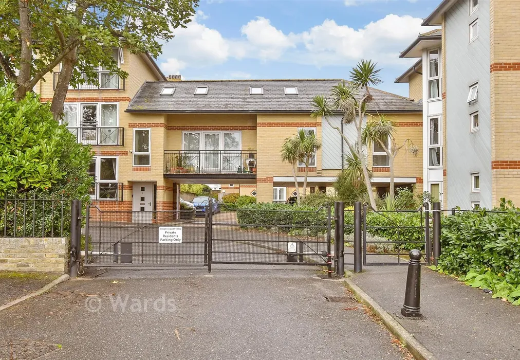 Driveway/Parking - Priory Courtyard, Ramsgate, Kent - Wards of Kent