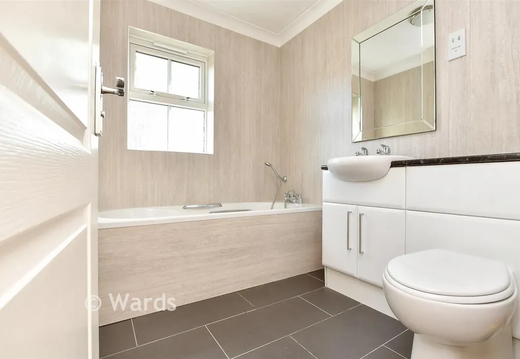 Bathroom - Arolla Road, Herne Bay, Kent - Wards of Kent