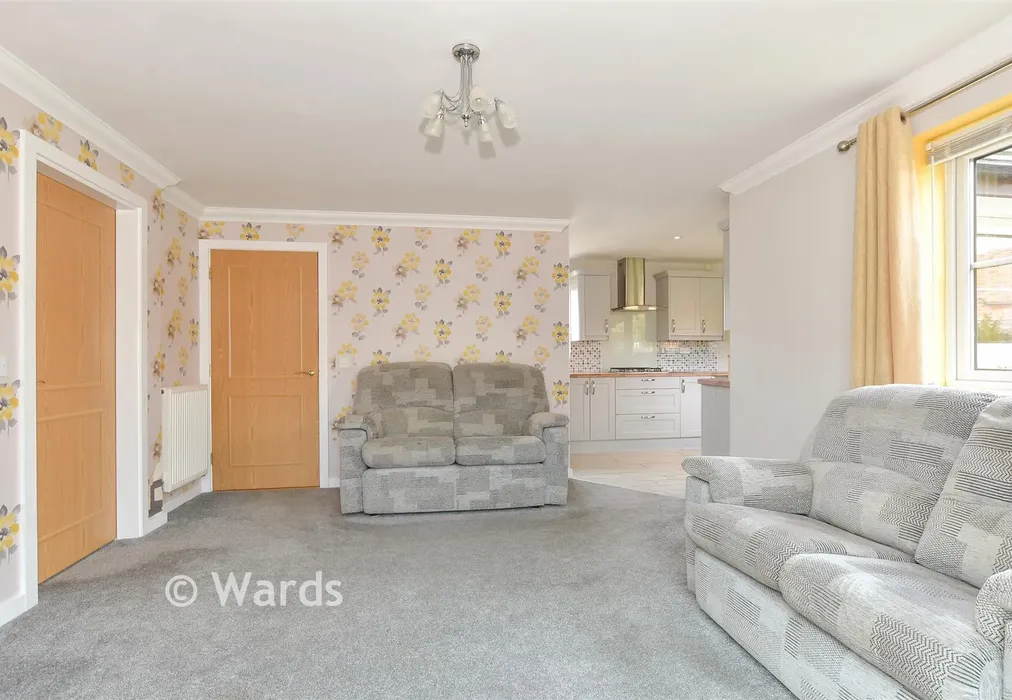 Family Room - Court Tree Drive, Eastchurch, Sheerness, Kent - Wards of Kent