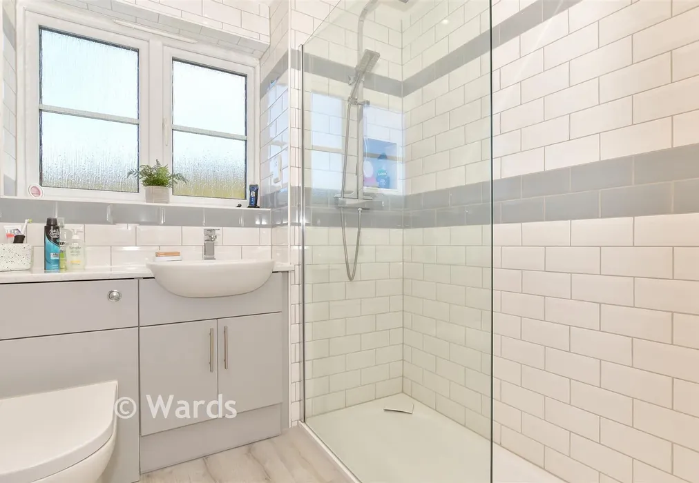 Shower Room - Court Tree Drive, Eastchurch, Sheerness, Kent - Wards of Kent