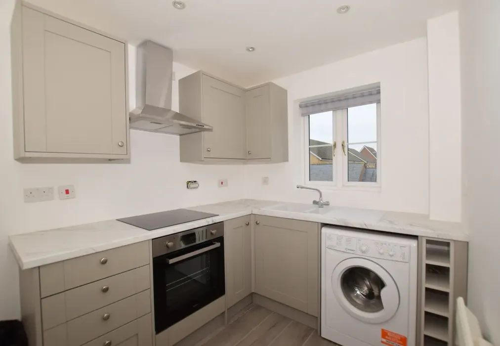 Kitchen - Homersham Canterbury CT1 - Wards of Kent